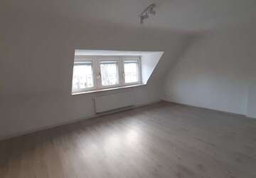 Wohnung Essen Frohnhausen - 3 Zimmer, 75 m&sup2;, 595&euro; | Angebot:24498240