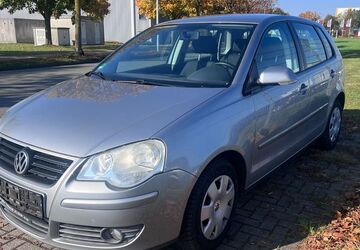 VW Polo 129.000 km 3.170 &euro; Recklinghausen 45657