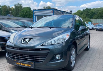 Peugeot 207 100.000 km 3.790 &euro; Essen 45326