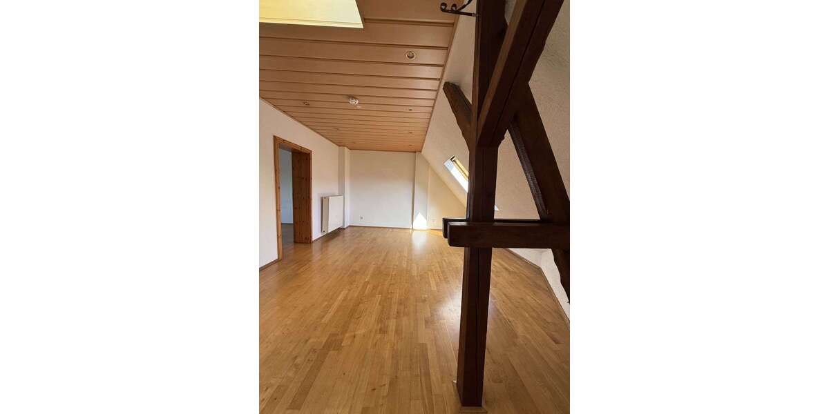 Etagenwohnung Essen Kray - 3 Zimmer, 81 m&sup2;, 565&euro; | Angebot:25831634