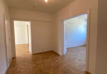 Wohnung Essen Rüttenscheid - 4 Zimmer, 90 m&sup2;, 1.150&euro; | Angebot:23542869
