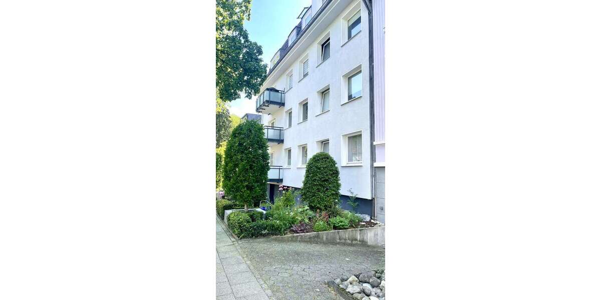 Etagenwohnung Essen Holsterhausen - 2 Zimmer, 72 m&sup2;, 830&euro; | Angebot:26757762
