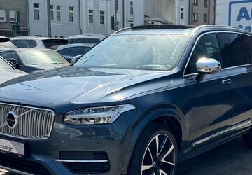Volvo XC90 225.271 km 22.900 &euro; Oberhausen 46045
