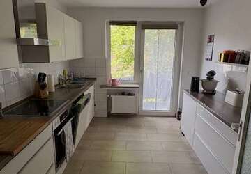 Wohnung Dortmund - 3 Zimmer, 100 m&sup2;, 1.100&euro; | Angebot:27162103