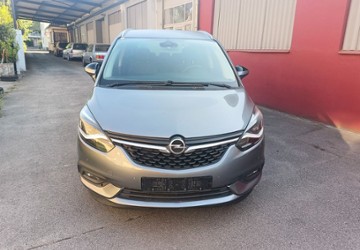 Opel Zafira Tourer 49.225 km 11.900 &euro; Gelsenkirchen 45886