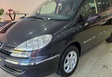 Peugeot 807 116.746 km 5.900 &euro; Recklinghausen 45661