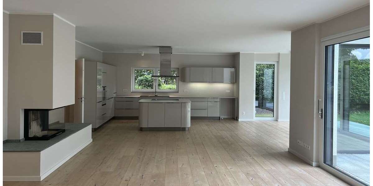 Etagenwohnung Essen Stadtbezirk IX - 4 Zimmer, 185 m&sup2;, 3.240&euro; | Angebot:27165091