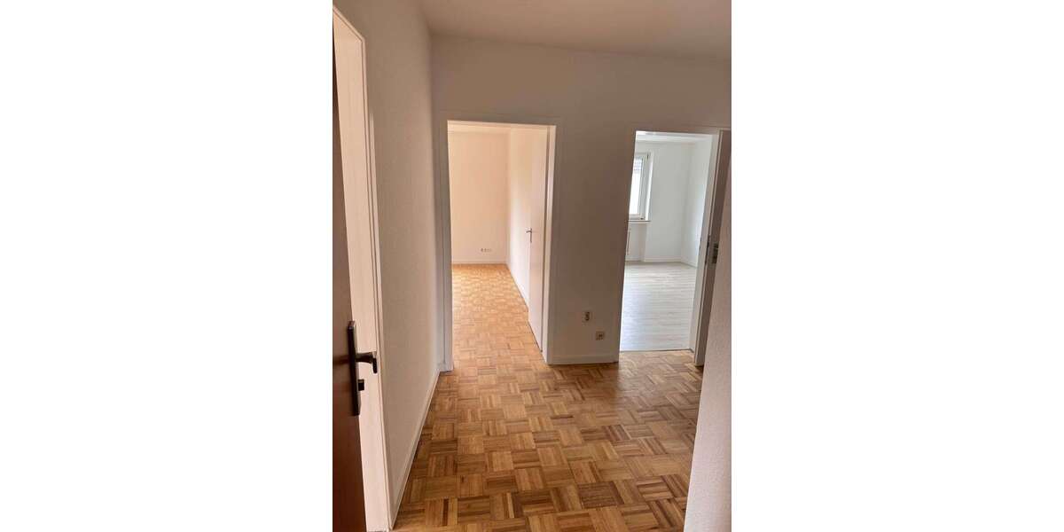 Etagenwohnung Essen Frohnhausen - 3 Zimmer, 70 m&sup2;, 525&euro; | Angebot:26834243