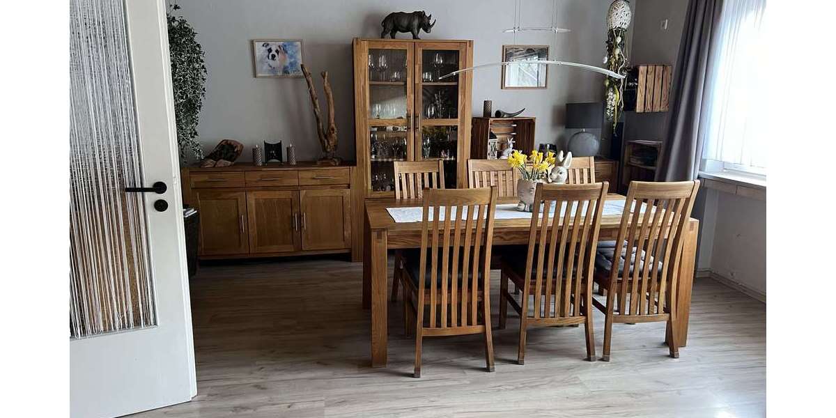 Etagenwohnung Essen Bochold - 4 Zimmer, 110 m&sup2;, 1.000&euro; | Angebot:26786933