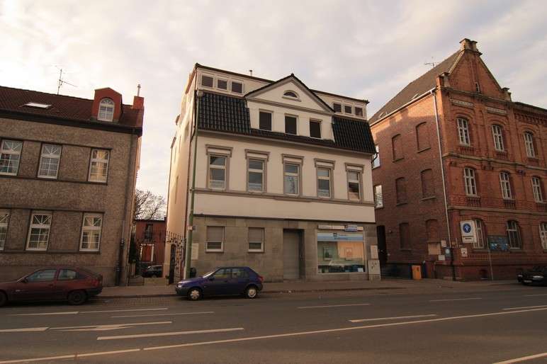Etagenwohnung Essen Altenessen - 4 Zimmer, 146 m&sup2;, 1.314&euro; | Angebot:26886186
