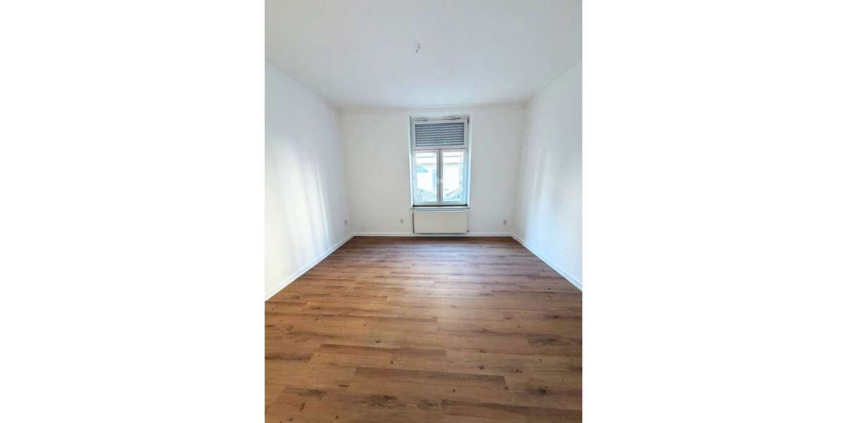 Etagenwohnung Essen Stadtbezirk VII - 3 Zimmer, 81 m&sup2;, 640&euro; | Angebot:27184387