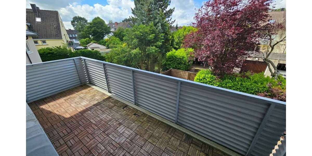 Etagenwohnung Essen Stadtbezirk VIII - 4 Zimmer, 100 m&sup2;, 1.150&euro; | Angebot:26898150