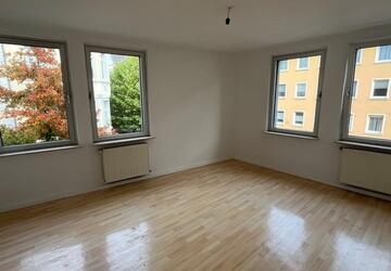 Wohnung Hattingen - 3 Zimmer, 72 m&sup2;, 480&euro; | Angebot:23147700