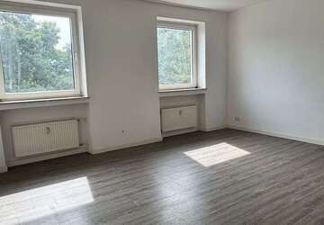 Wohnung Essen Frohnhausen - 4 Zimmer, 122 m&sup2;, 995&euro; | Angebot:23507447