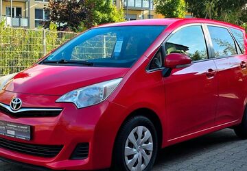 Toyota Verso-S 140.000 km 5.590 &euro; Herne (NRW) 44628