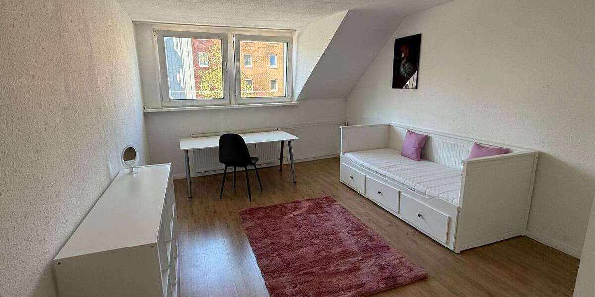 Etagenwohnung Oberhausen Alt-Oberhausen - 1 Zimmer, 80 m&sup2;, 300&euro; | Angebot:26586729