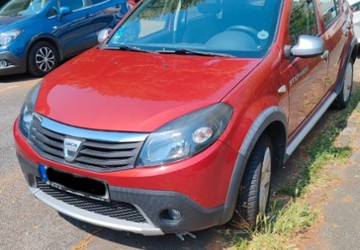Dacia Sandero 60.000 km 3.444 &euro; Mülheim an der Ruhr 45478