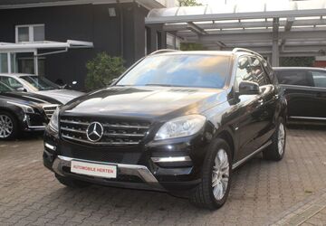 Mercedes-Benz ML 250 128.000 km 15.999 &euro; Herten 45699