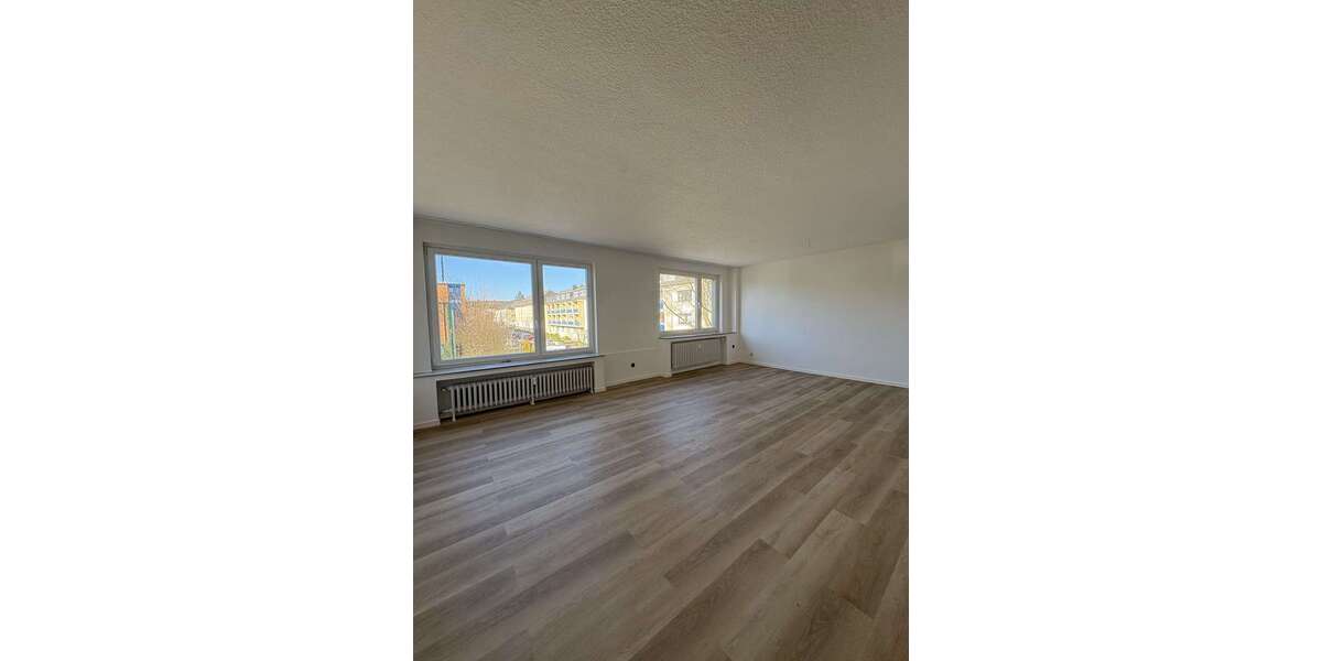 Etagenwohnung Essen Holsterhausen - 2 Zimmer, 95 m&sup2;, 1.100&euro; | Angebot:26256898
