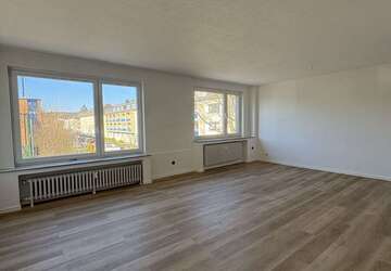 Wohnung Essen Holsterhausen - 2 Zimmer, 95 m&sup2;, 1.100&euro; | Angebot:26256898